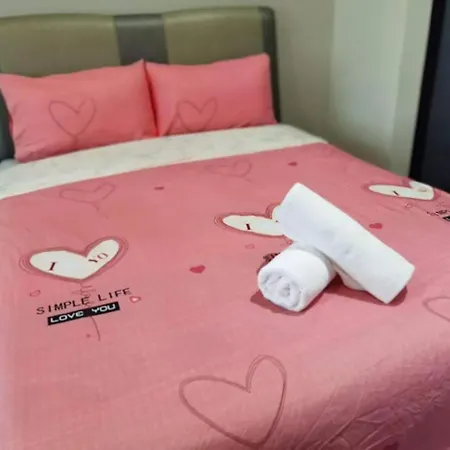 Wow Strait Quay Luxury Suite Room Tanjung Tokong Exterior photo