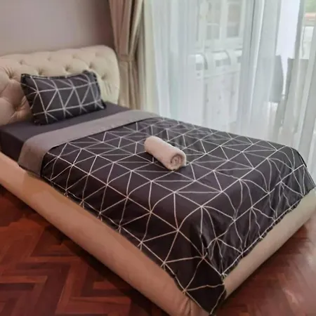 Wow Strait Quay Luxury Suite Room Tanjung Tokong Exterior photo